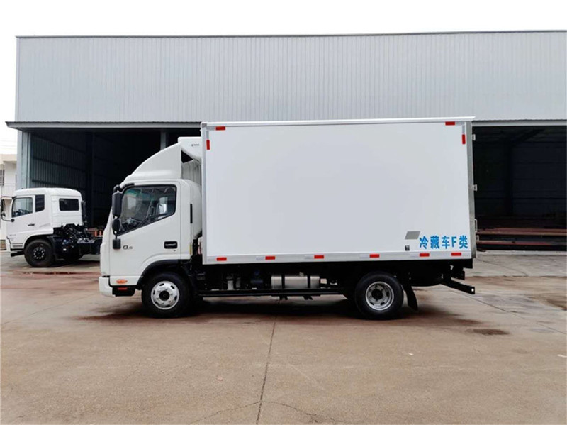 江淮帥鈴Q6藍(lán)牌冷藏車