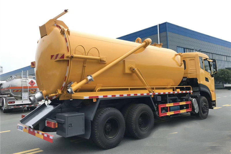 東風(fēng)天龍18方 吸污車